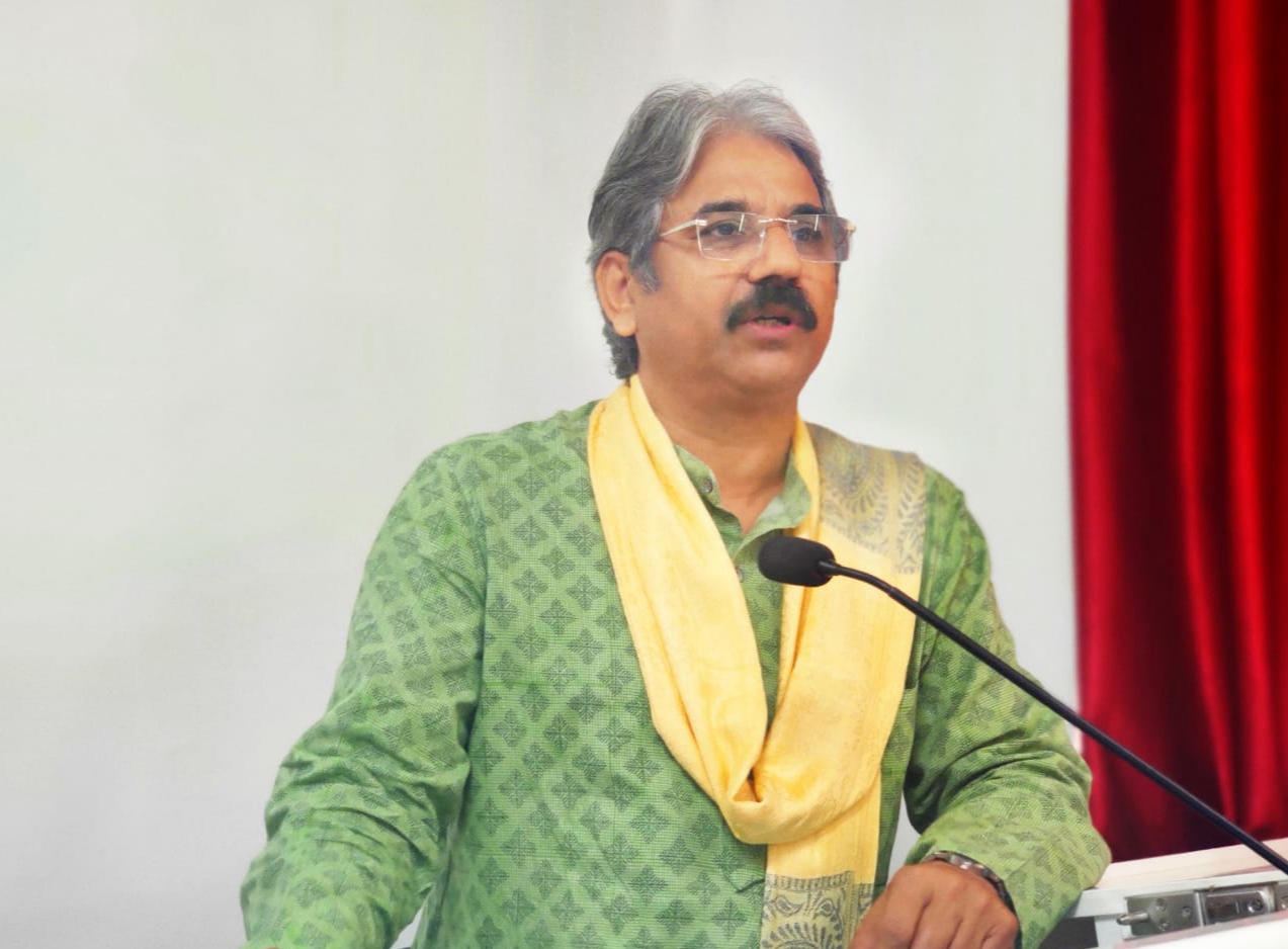 कुलपति प्रो. संजीव कुमार शर्मा