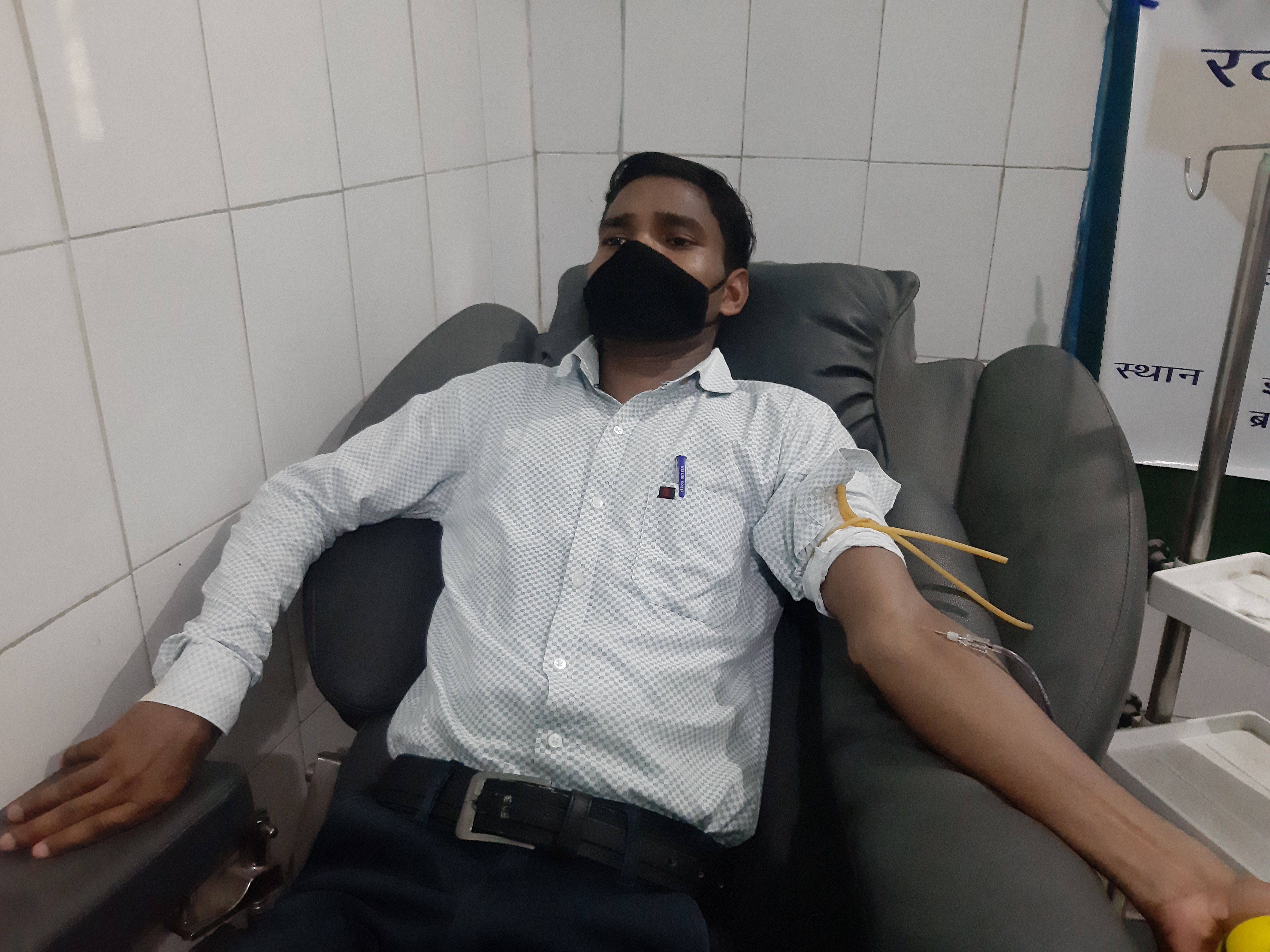Blood donation camp organized for treatment of corona patients in Muzaffarpur