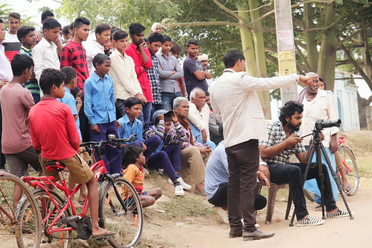 फिल्म की शूटिंग कर रहे राहुल वर्मा