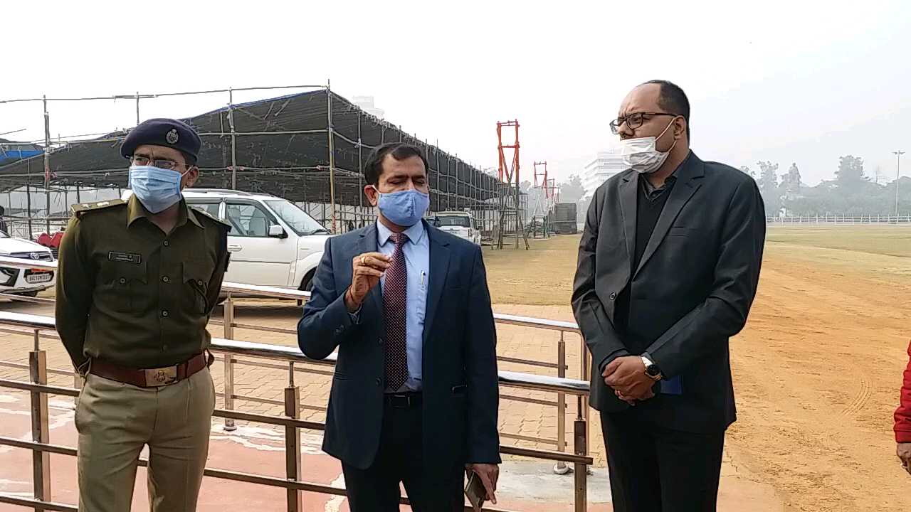 preparations for Republic Day at Gandhi Maidan