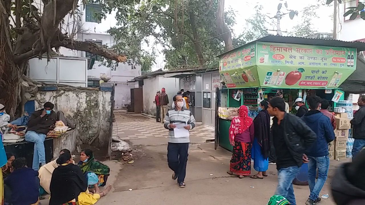 कोरोना जांच के लिए नहीं है कोई साइन बोर्ड