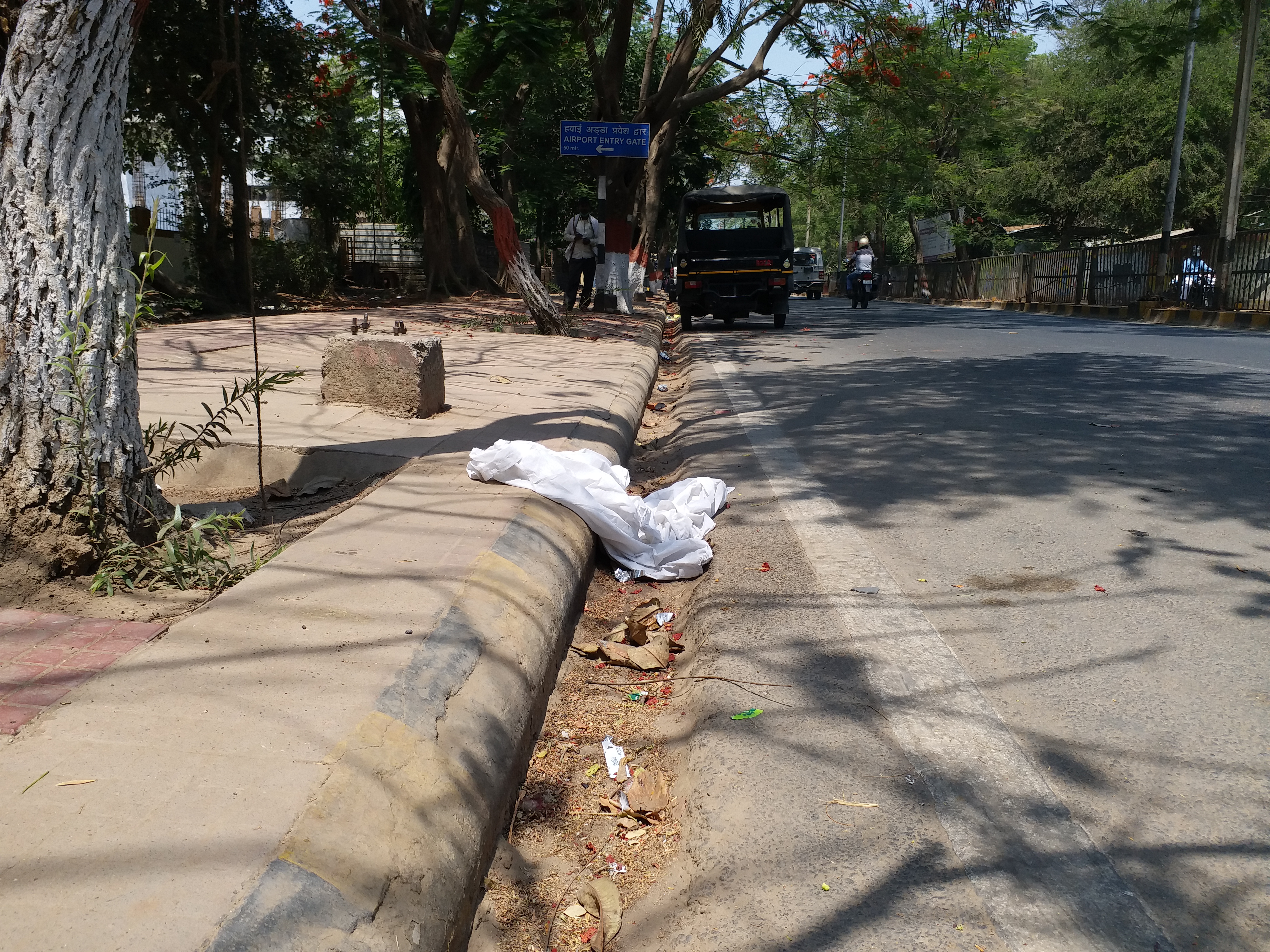 mask thrown in patna