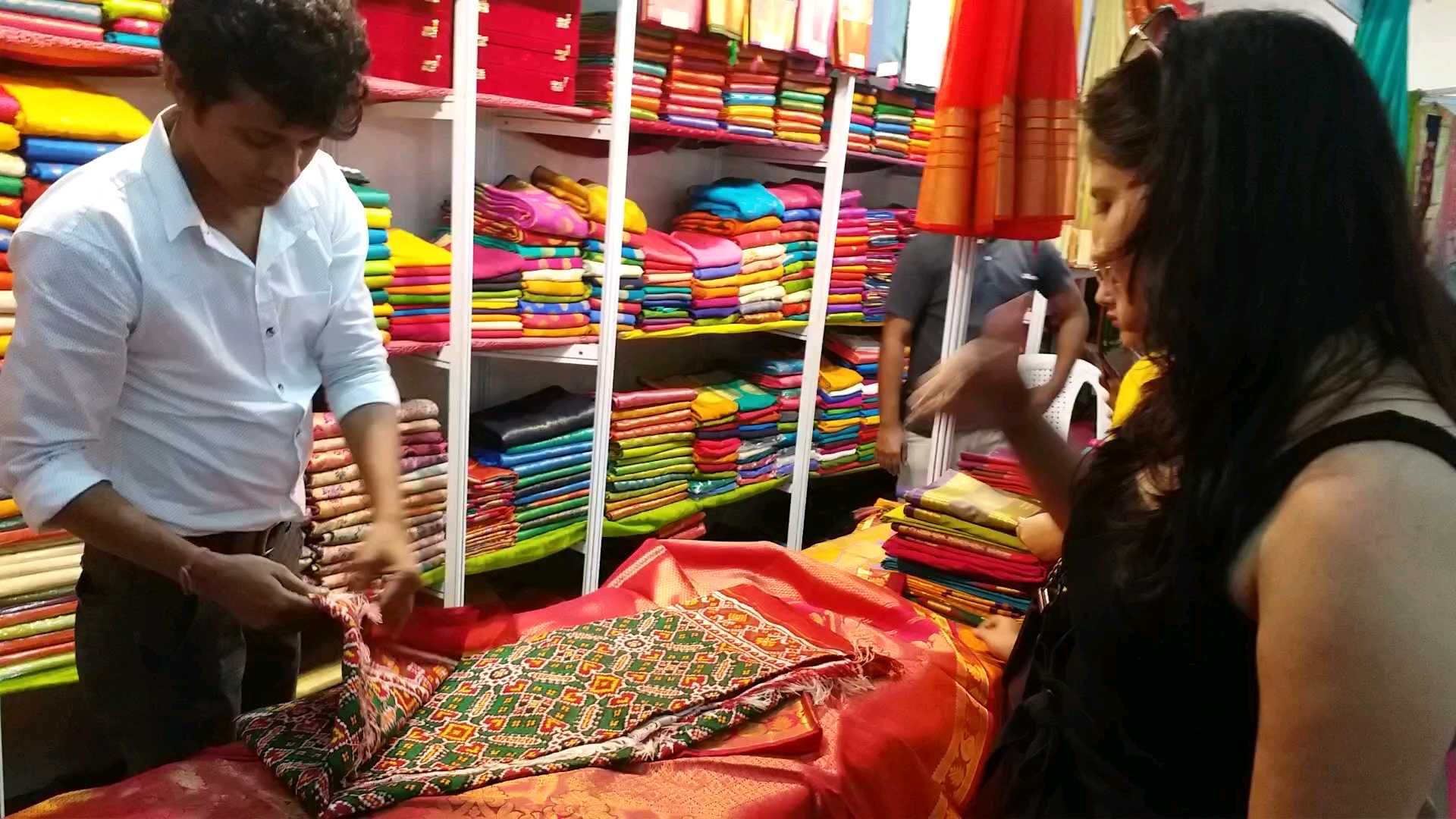 Patna silk expo