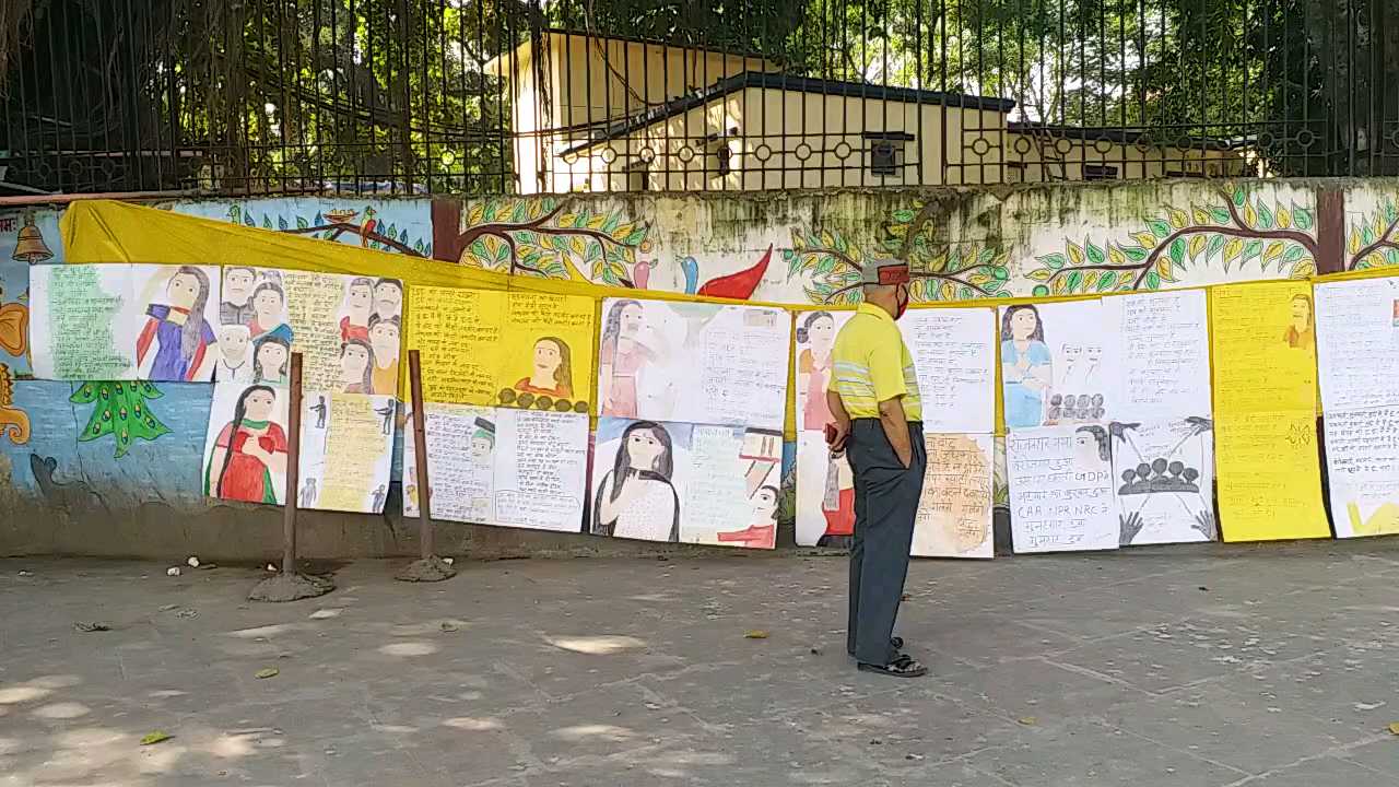 Voter awareness campaign being run by a teacher in Patna