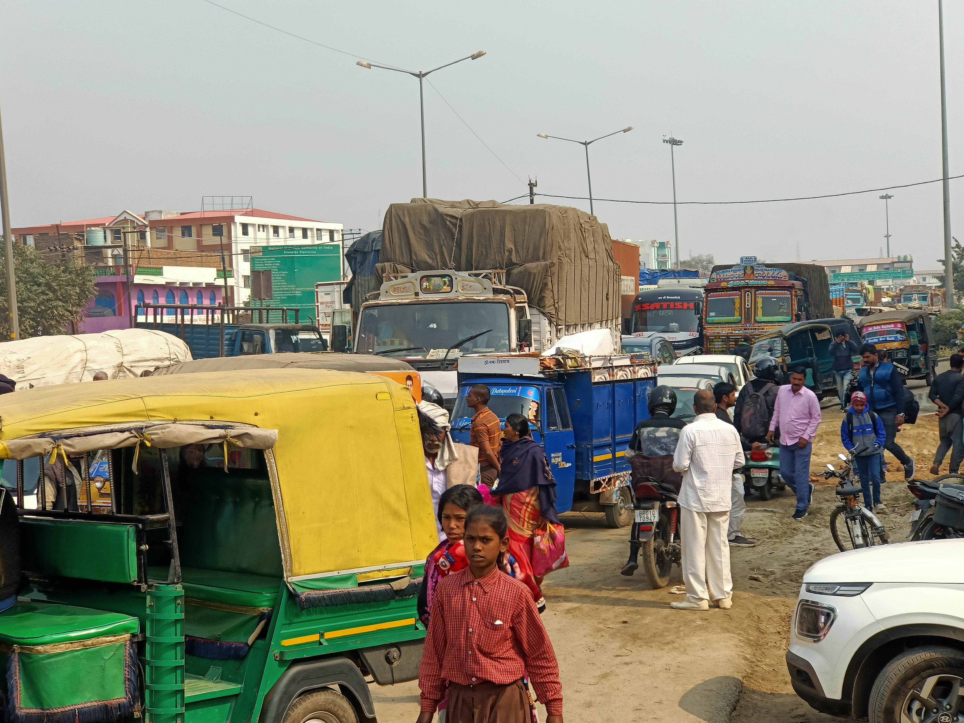 JAP workers NH jam in patna