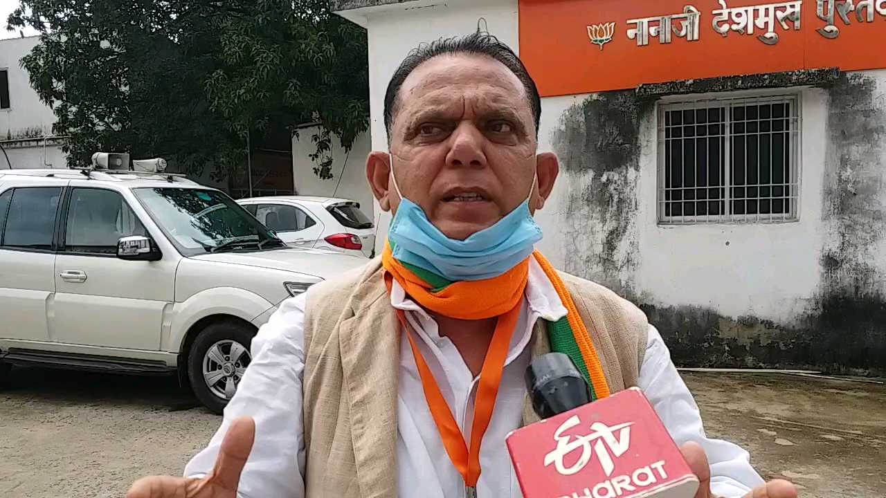 बीजेपी प्रवक्ता अफजर शमशी