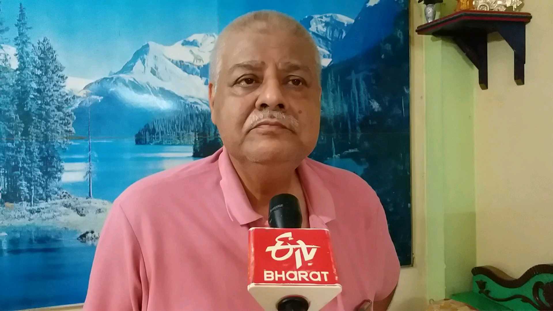 अरुण शाश्वत, अर्थशास्त्री