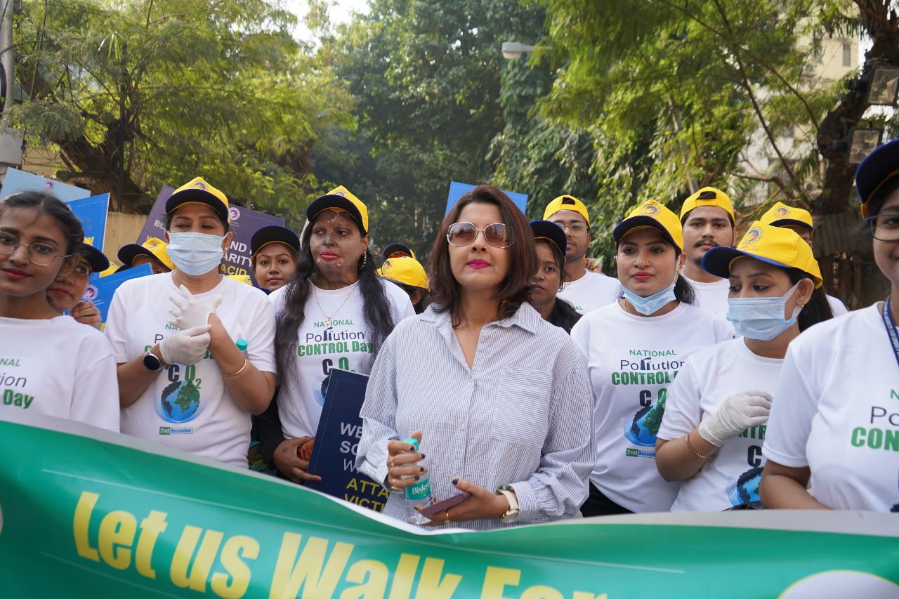 Rachna Banerjee Joins the Awareness Walk on National Pollution Control Day