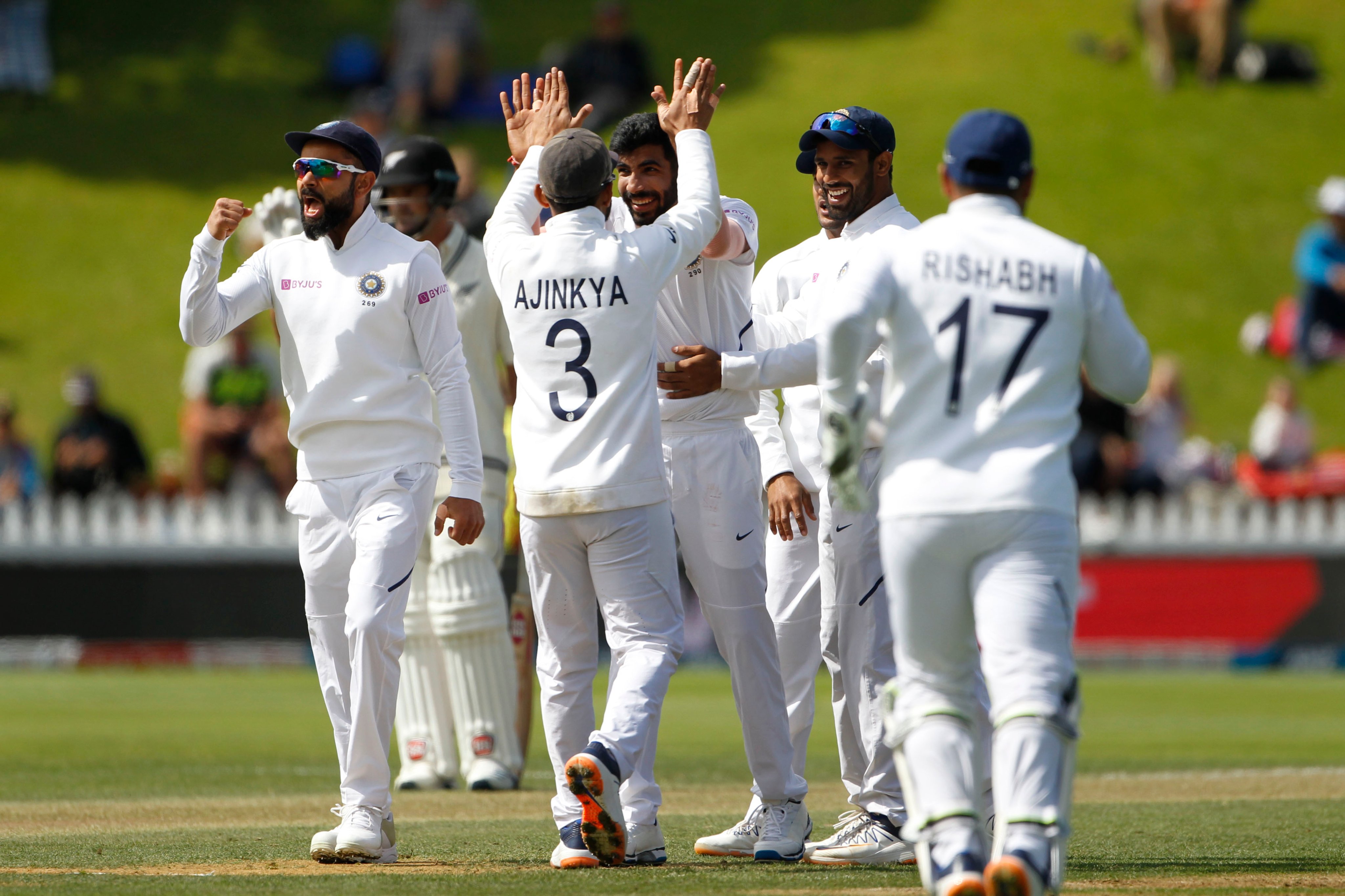 Jasprit Bumrah celebrates with teammates after sending back Kane Williamson.