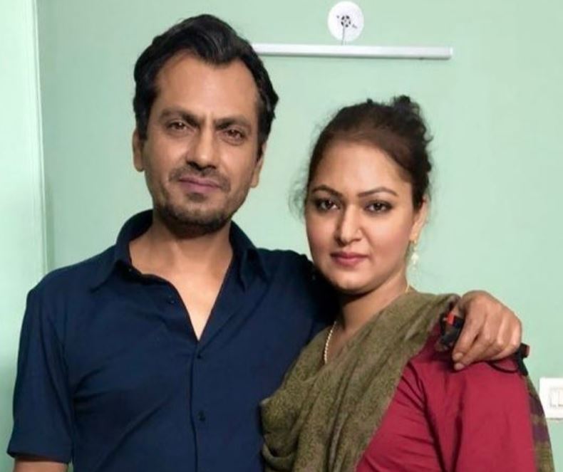 nawazuddin siddiqui went to his village