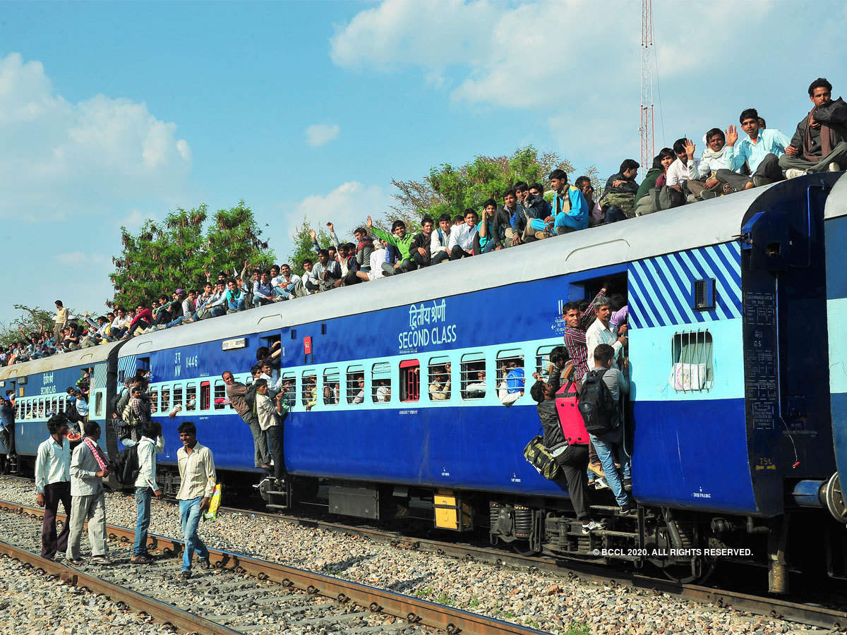 Patnaik orders to ferry migrants from Surat only by trains