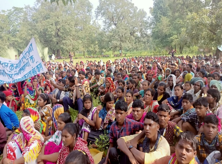 Villagers protest against police camp in Bijapur