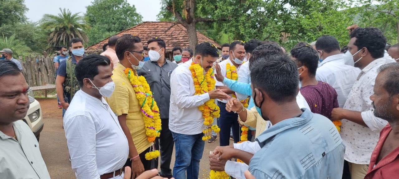 Villagers warmly welcome MLA