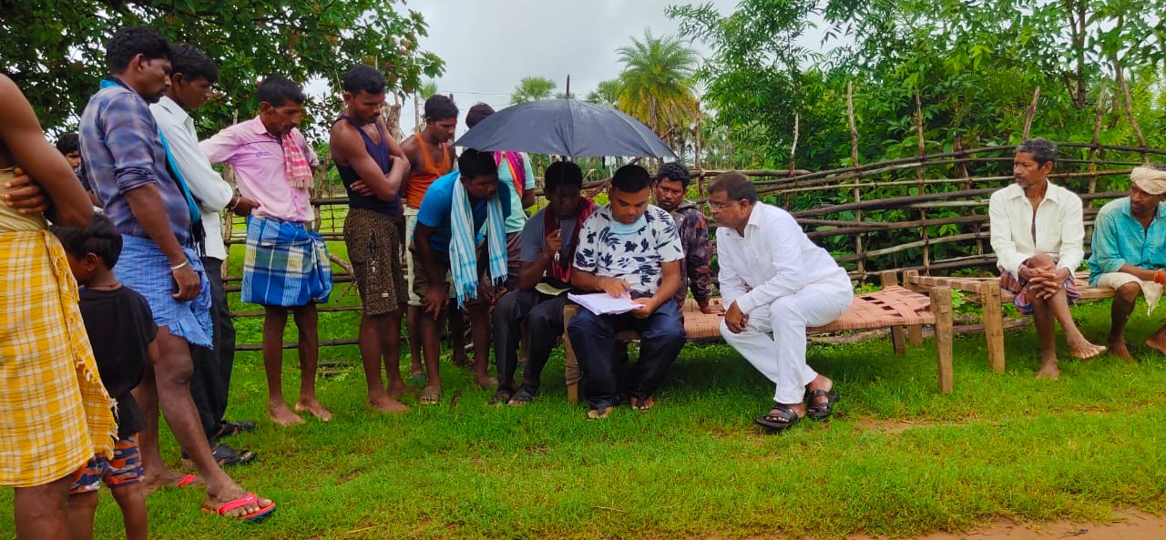 Cattle died due to lightning strikes in Bijapur