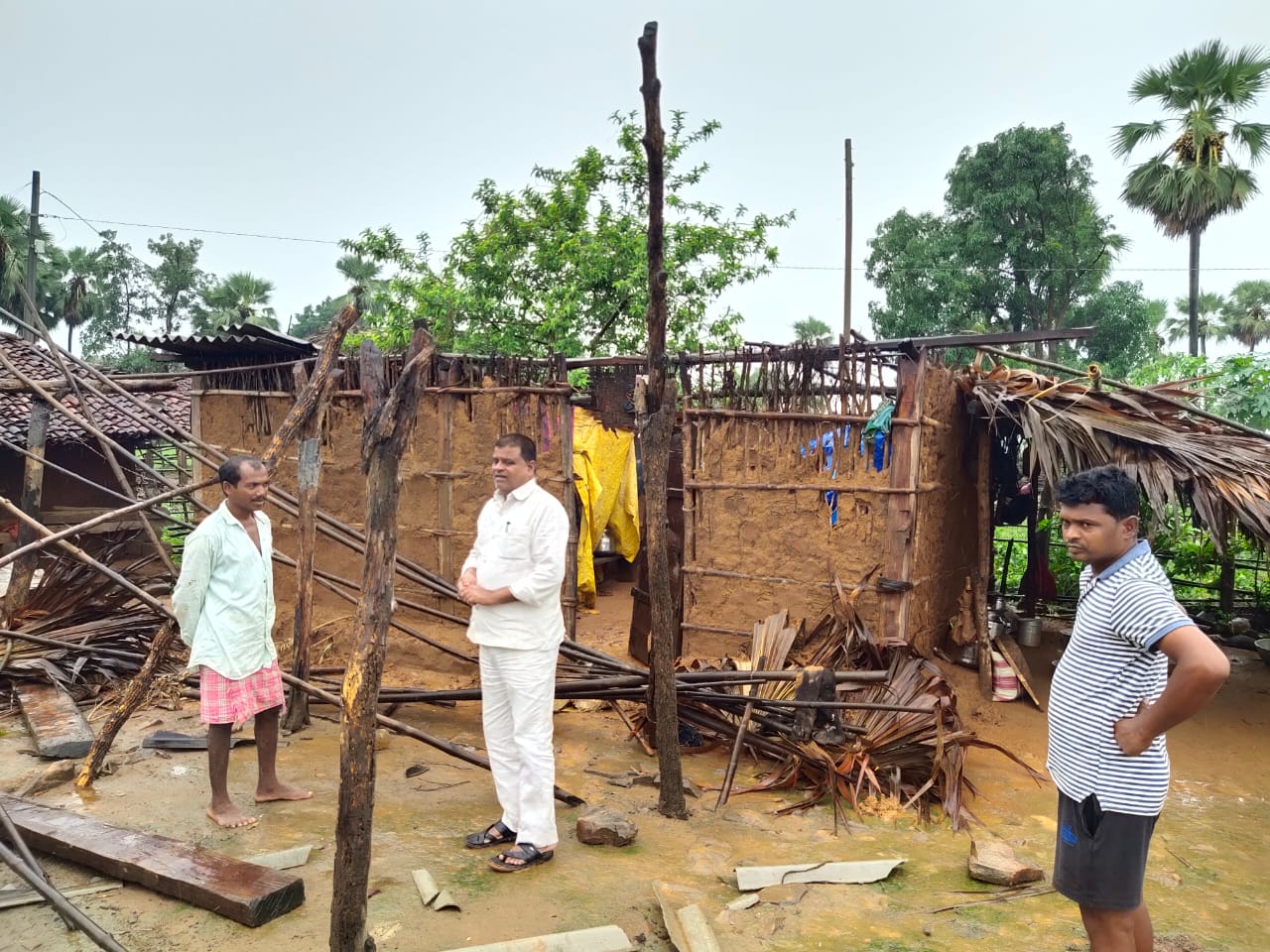 Villagers houses destroyed by strong winds