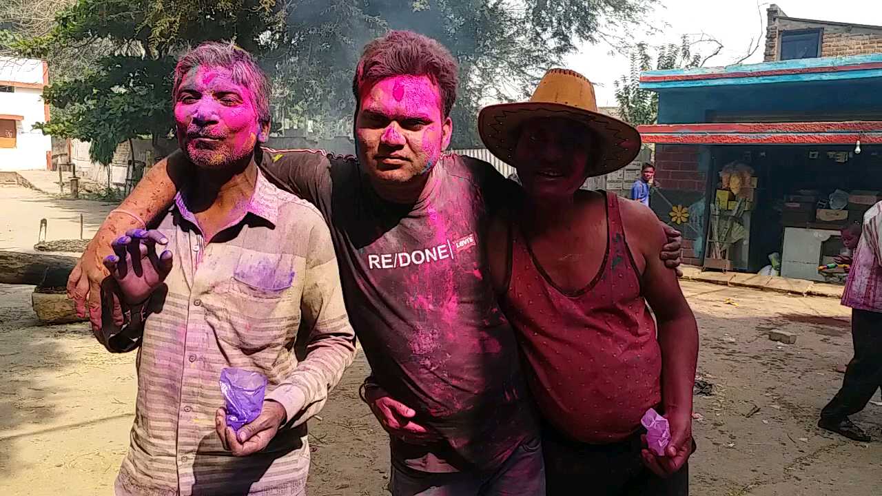 holi-festival-in-bilaspur