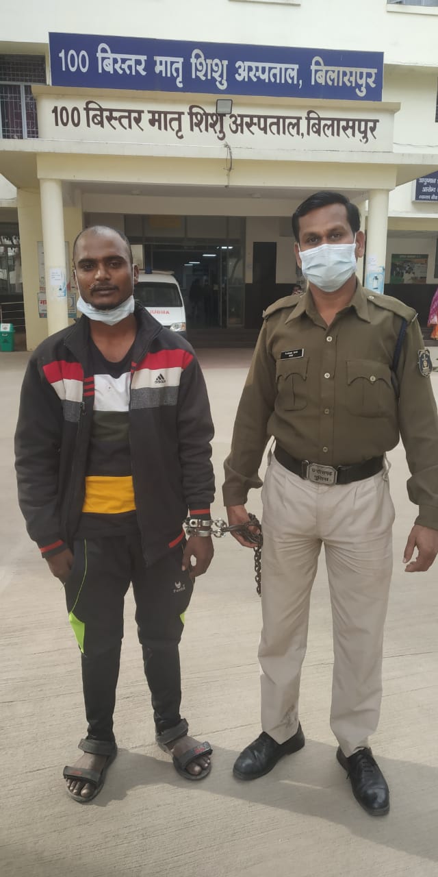 accused-arrested who-set-a-bike-scooty-on-fire-in-bilaspur