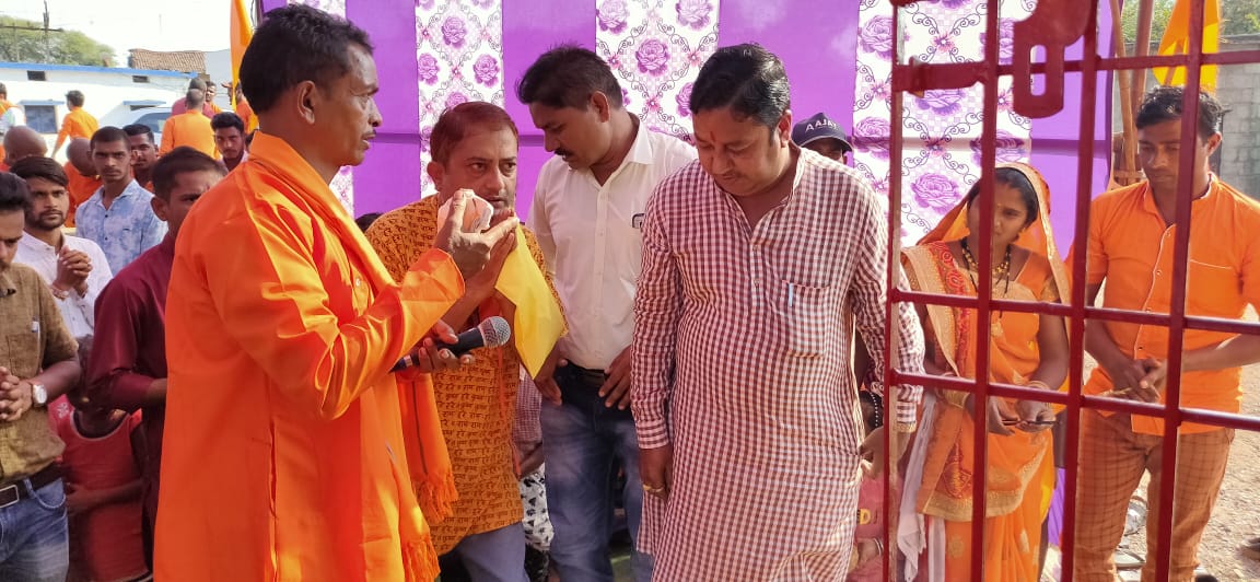 Bajrang Dal built Hanuman temple in memory of kavi Yadav