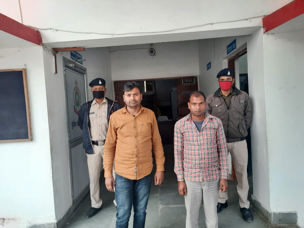 Gorella Pendra Marwahi police arrested Gambler