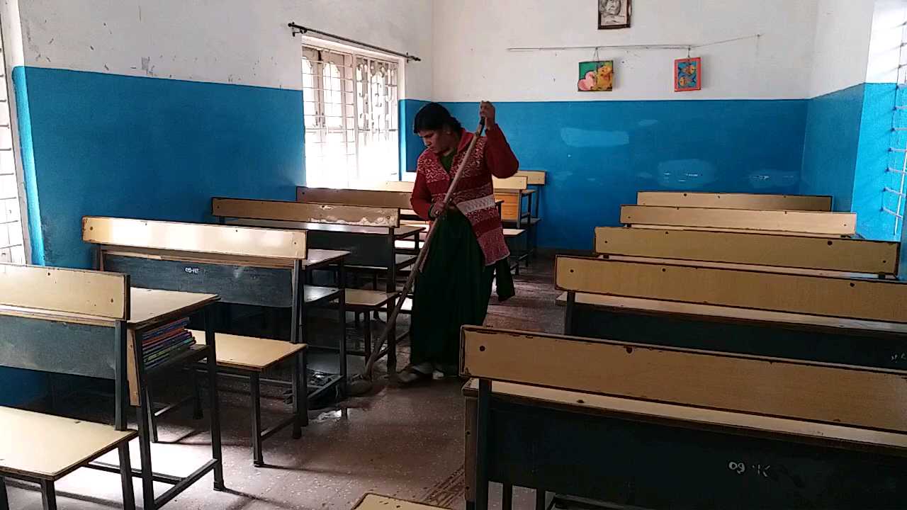 Preparations completed before opening school in Bilaspur