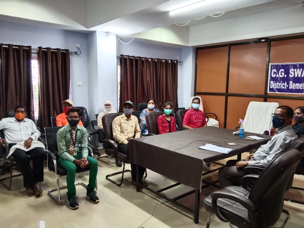 cm-bhupesh-baghel-honors-meritorious-students-of-last-year-by-virtual-meeting-in-bemetara