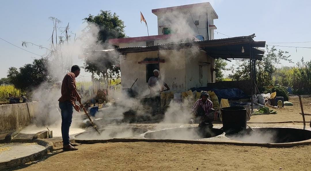 jaggery production