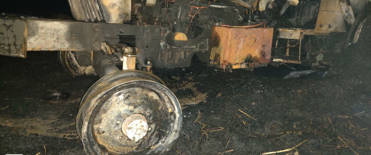 Tractor and crop were burnt to ashes due to short circuit fire in bemetara