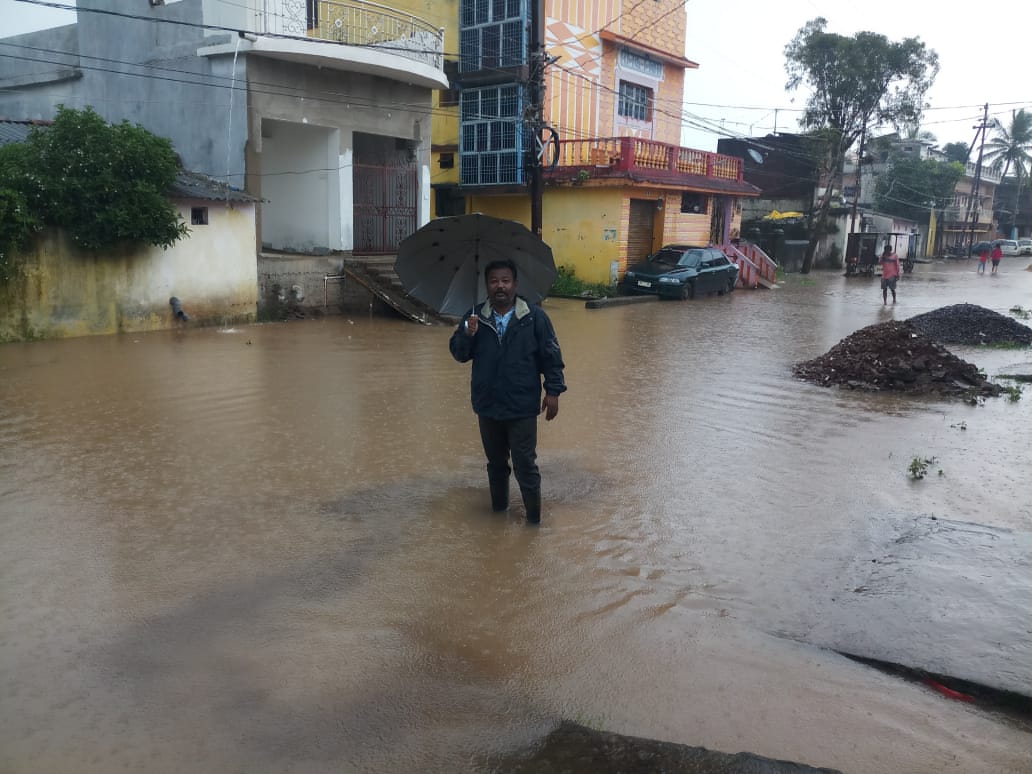 Heavy rain in Jagdalpur