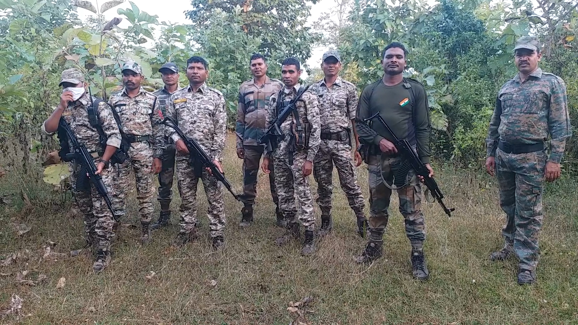 corona vaccination with security in naxal infested bastar