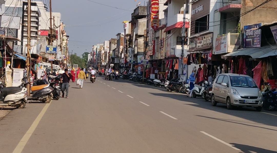 people are wearing not mask in jagdalpur