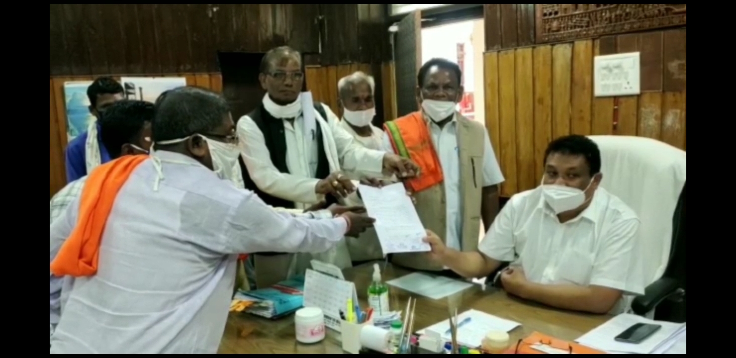 memorandum submitted to collector against bodhghat project in jagdalpur