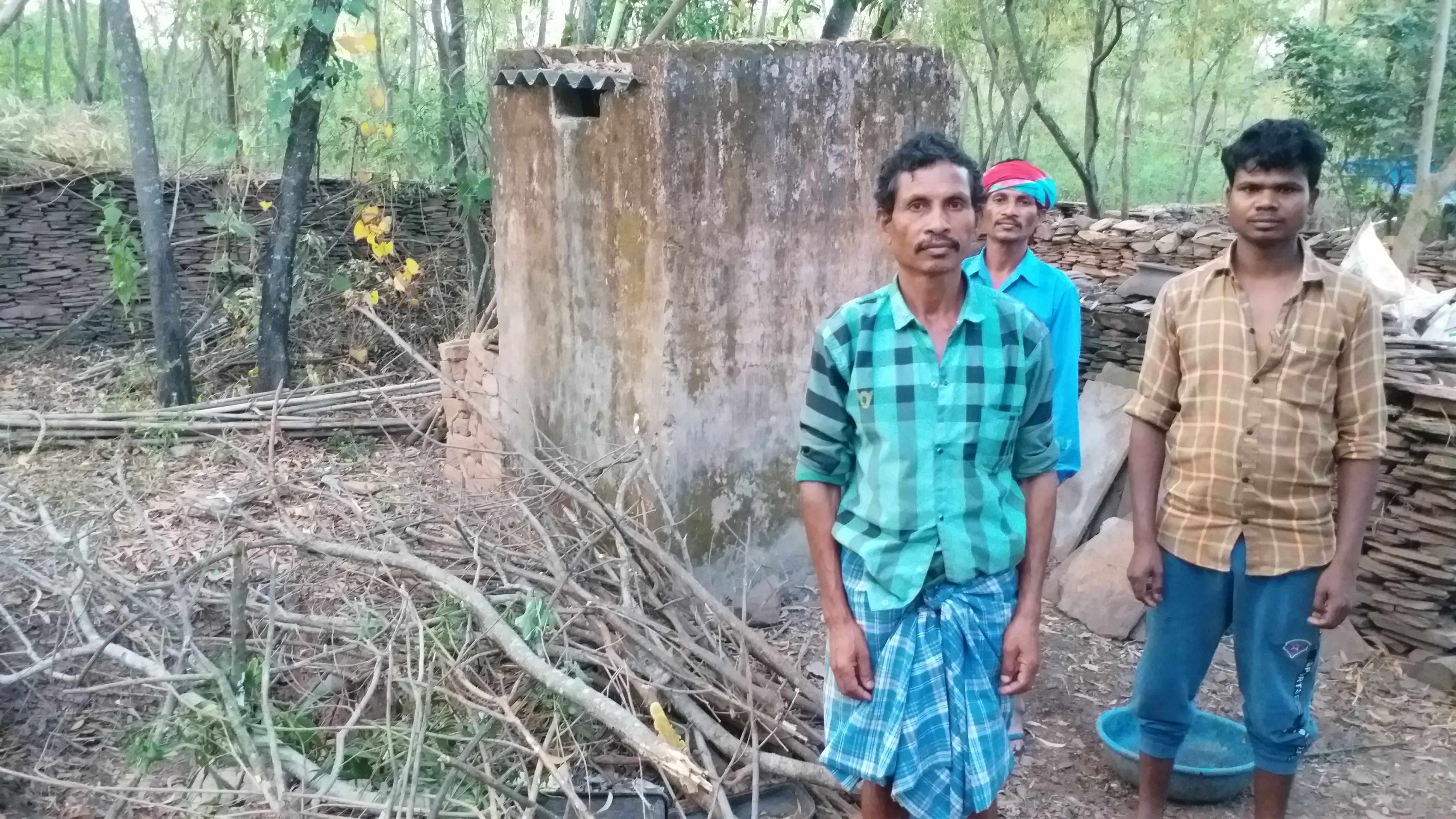 lack of toilets in many villages in bastar villagers defecate in open