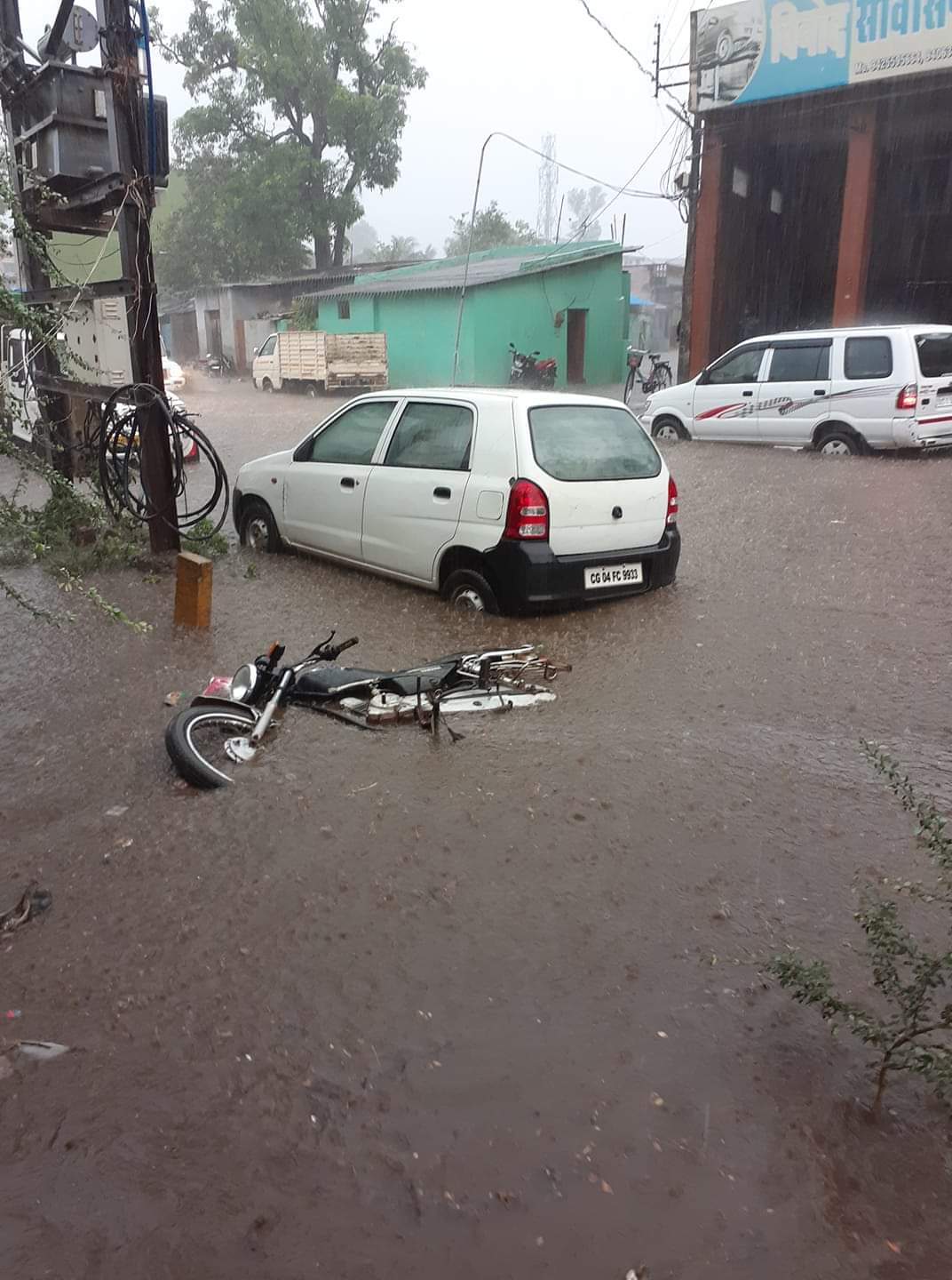 hailstorm-with-heavy-rain-in-jagdalpur