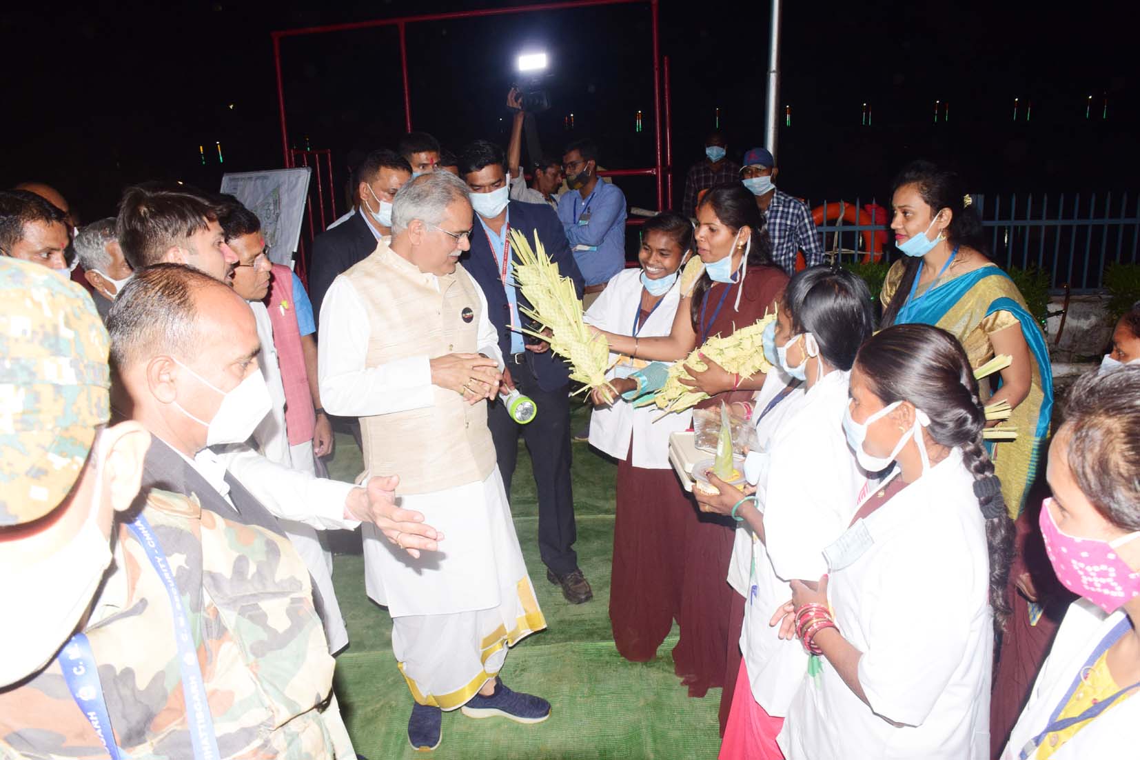 CM Bhupesh Baghel worshiped mAA Danteshwari IN dantewada