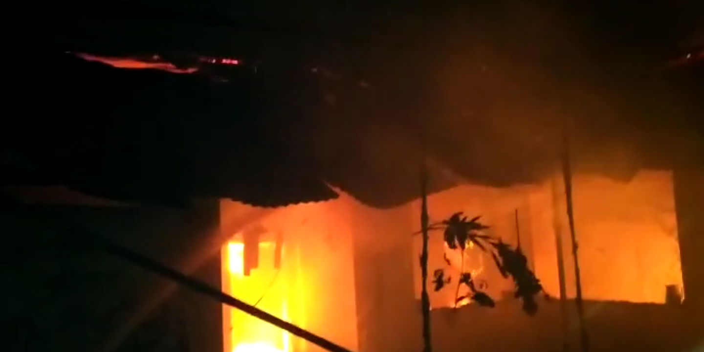 Major fire in 3 houses of Basin village in Durg district