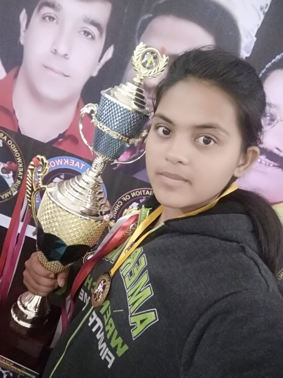 International Taekwondo player Shivani Vaishnav struggling with financial crisis in durg