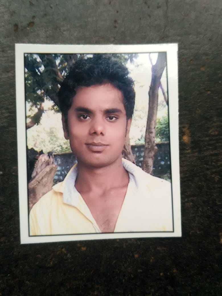 Youth commits suicide after not getting job after gives 3 lakh rupees in Durg