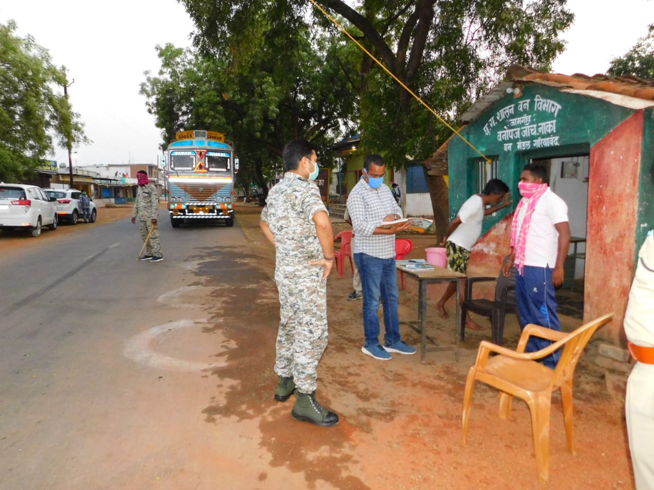 gariyaband inter district border sealed