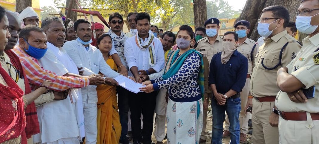 farmers-of-udanti-area-of-mainpur-demanded-increase-support-price-of-crop in gariaband