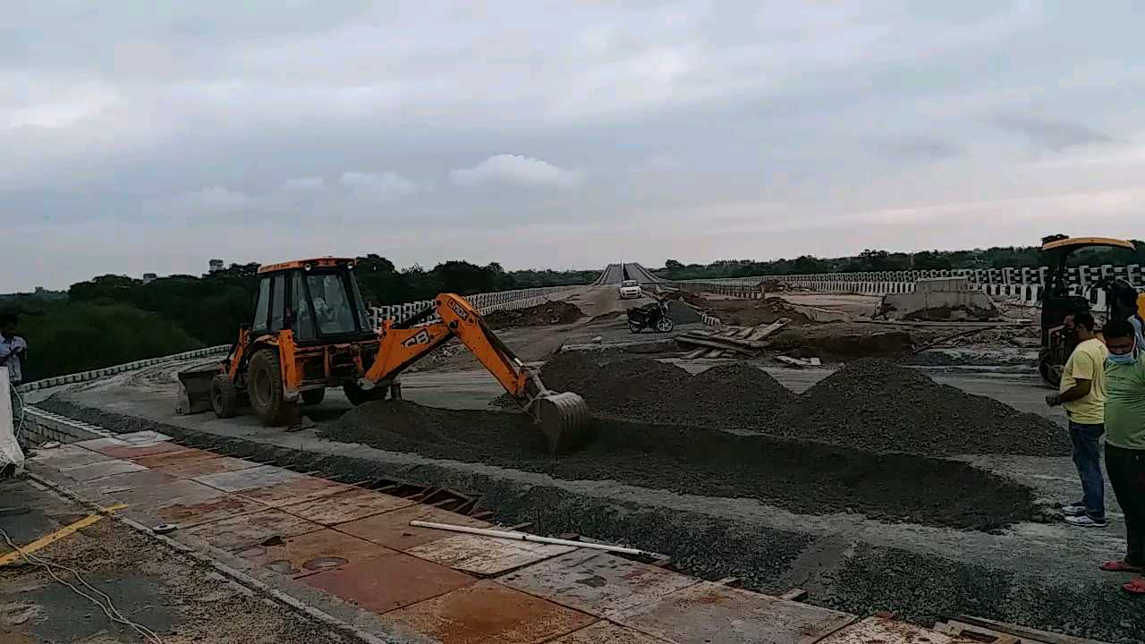 construction of over bridge