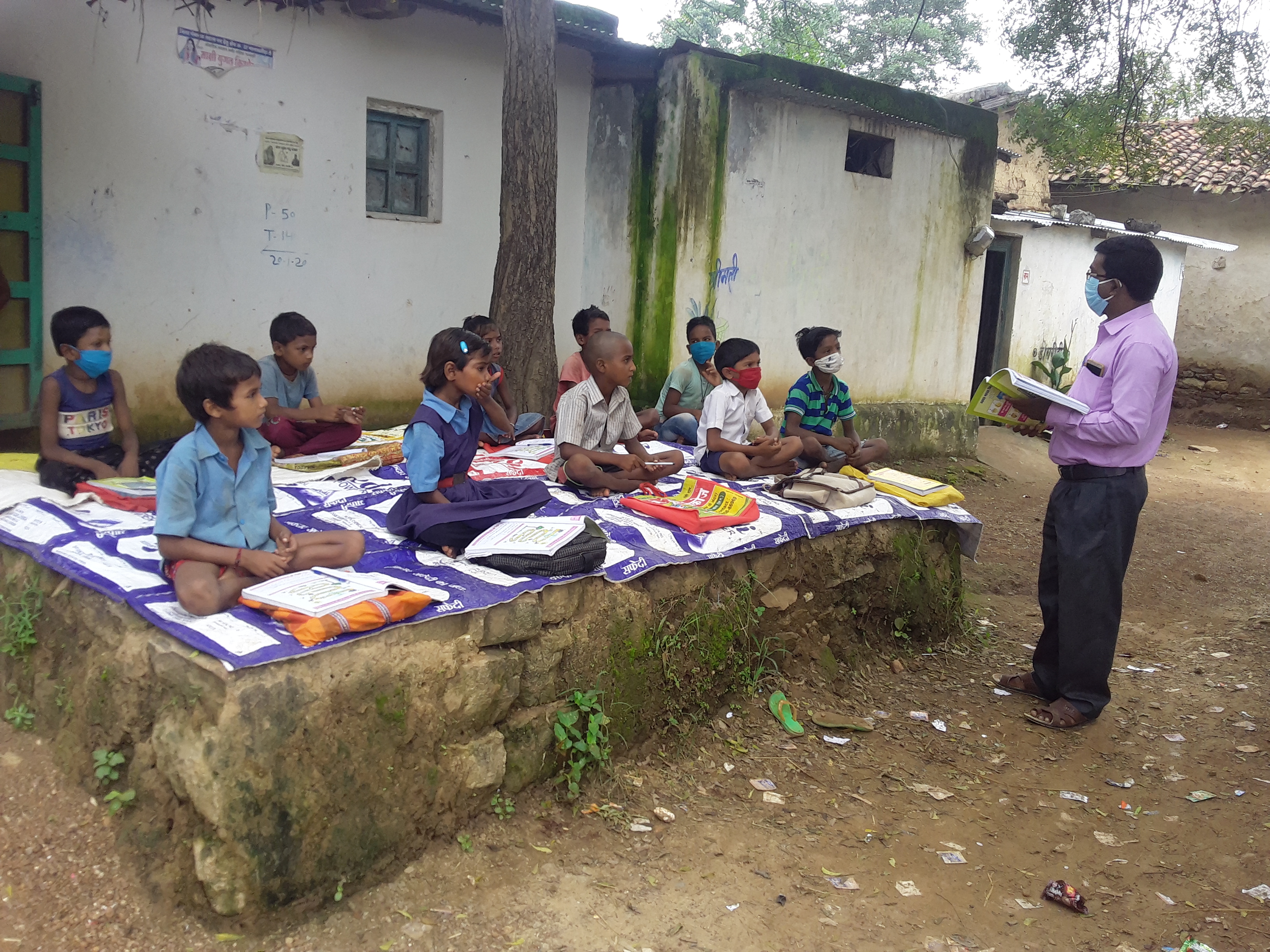 studying in janjgir champa by applying mohalla class under padhai tunhar duar