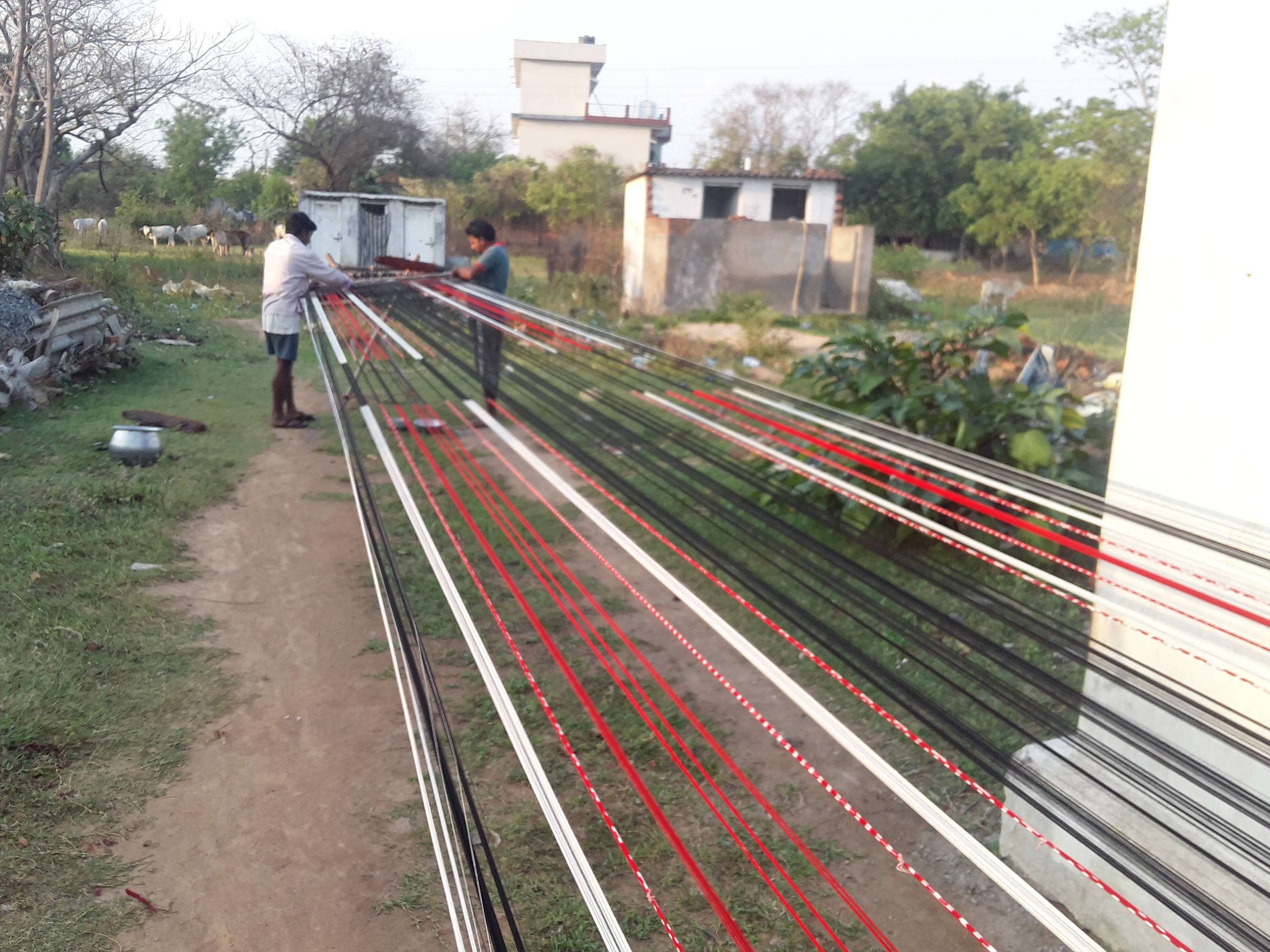 sambalpuri-saree-weaver-upset-by-lockdown-in-janjgir-champa