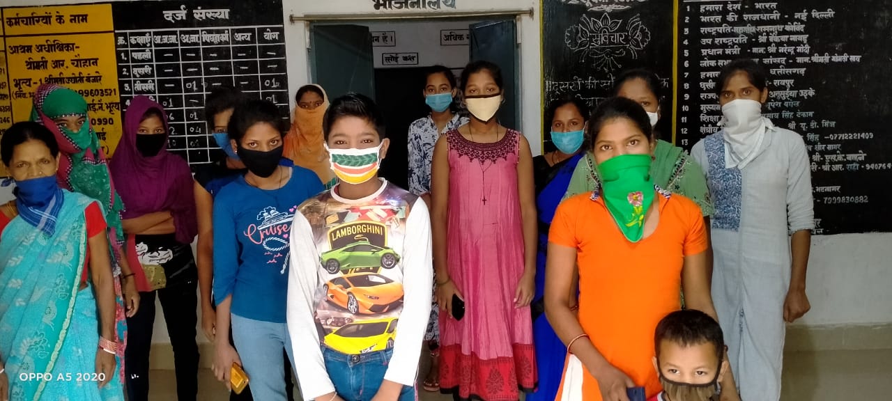 Hunger strike by women to go home at Jashpur Quarantine Center