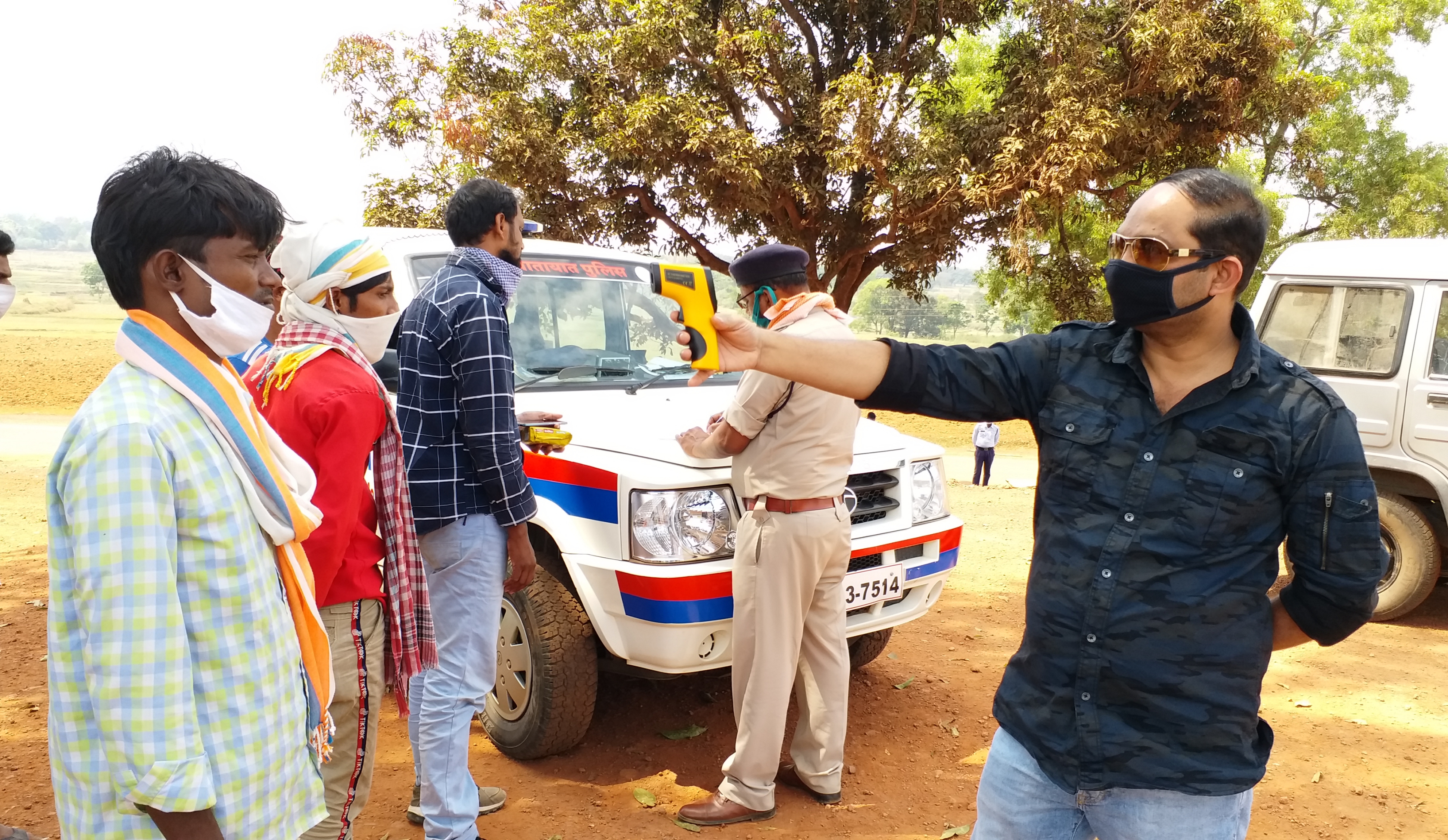 Police stopped 19 youths from Korba from Bengal near jashpur