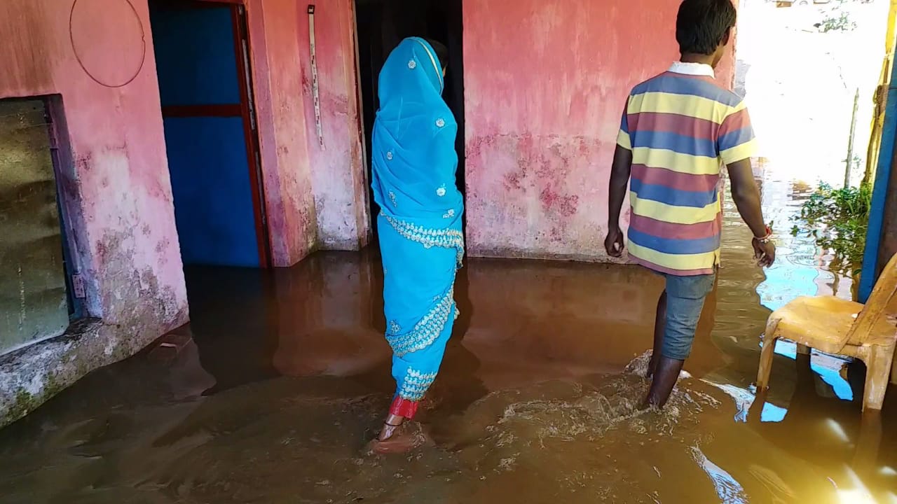 Drain water has entered the house of a family in Jashpur