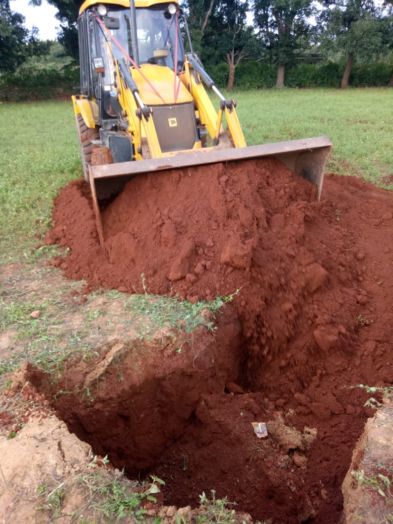 Police took out one year old girl who fell in borewell