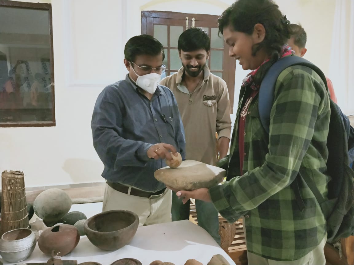 Collector inspected Archaeological Museum in Jashpur