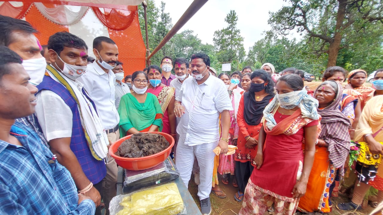 inaugurates Godhan Nyaya Yojana