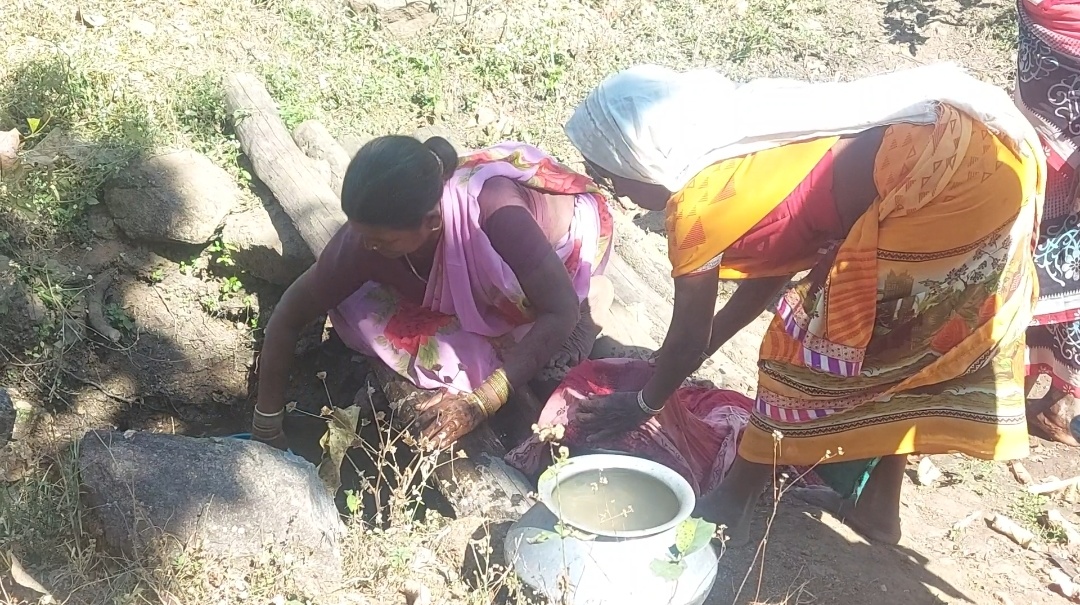 Kosami village people are facing problems due to lack of basic facilities in keshkal