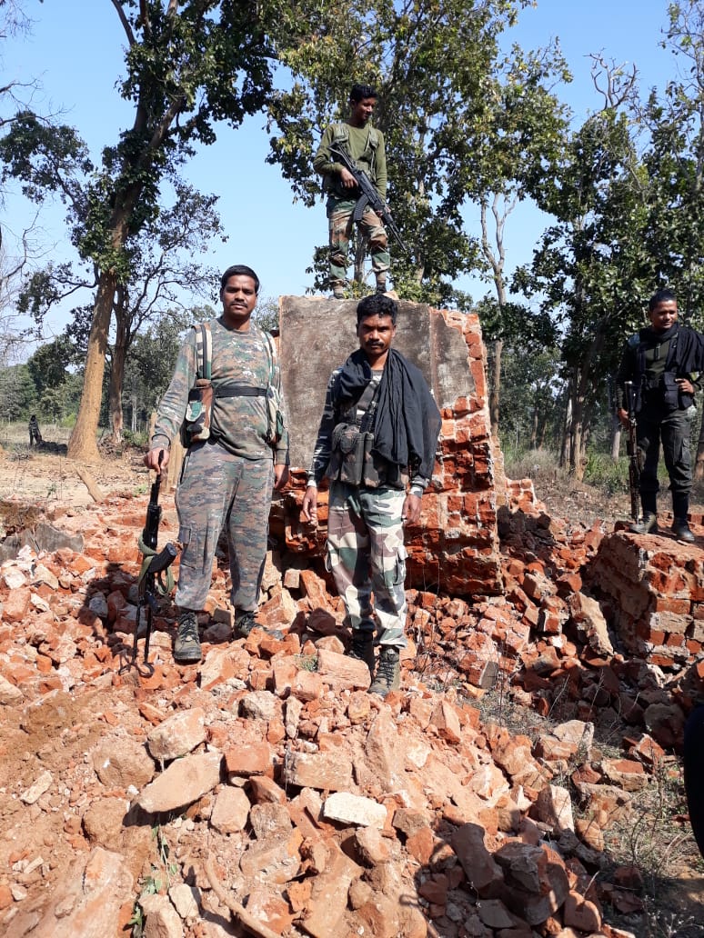 Police demolished the Naxalite memorial in Kanker